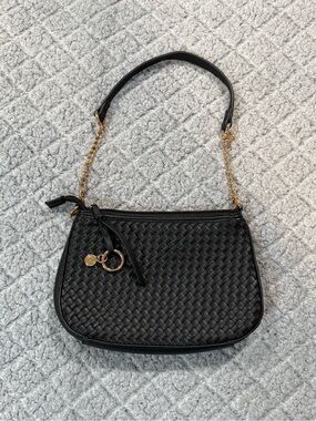 Anne Klein - Black Woven Shoulder Bag with Gold Chain Accent